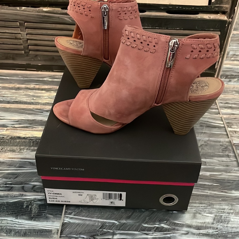 Vince Camuto Pink Suede Open-Toe Lace-Up Block Heel Sandals - Picture 2 of 6